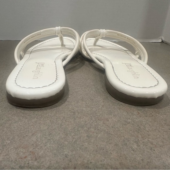 J. McLaughlin Caitlin White Patent Leather Flip Flops Slip On Sandals Thongs 8 - Picture 9 of 10
